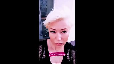 Nonton Cock-lifting Mature Bitch Aimee Hot Milf: Red, Black, Ponytail And Cock In Mouth! thumbnail