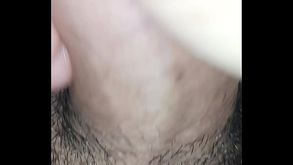 me despierto con la polla dura_y me tengo que hacer una paja bien rica