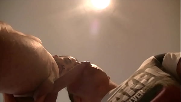 2279 Hetero De 23 Ans Est Ok Pour Se Faire Sucerj'ai Convaincu Mon Pote Yago Un... thumbnail