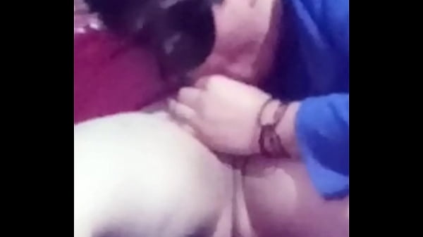 Mi Vecino Se Deja Chupar El Pene thumbnail