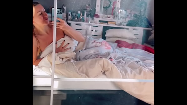 Coucou toiN'oublies pas que je suis la MILF la plus Sal-ope... ... 