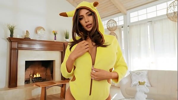 MyFriend_s Cosplayer WifeWants My Cock MOFOS21