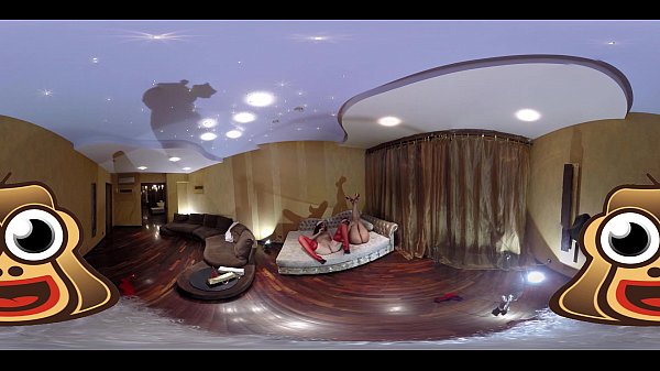 Play MP4 - Slutty babes give Santa the best present