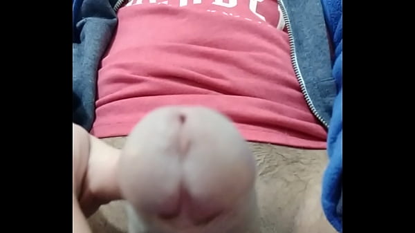 Play MP4 - Un pene bien duro