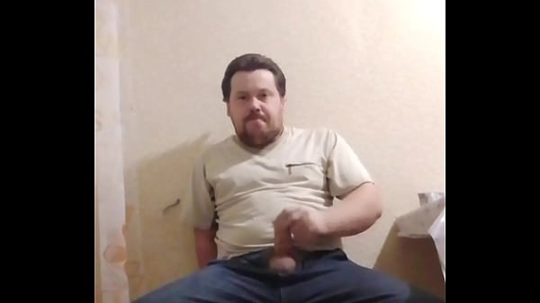 Anadult Russian man filmed penis_masturbation on_his smartphone to send to his fiancee but mistakenly sent it to_his boss