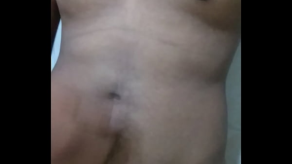 Me la jalo en el ba&ntilde_o