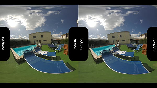 Play MP4 - The reaction of 3 lesbians who for the first time have their pussy licked by a man