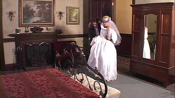 He Want See Her Wife Mailed By The Latex Freaks thumbnail