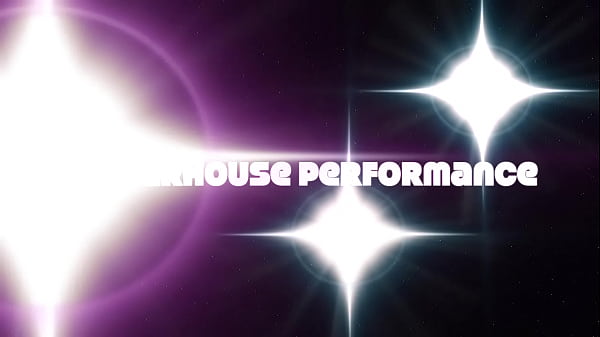 Nonton In Good Company Presents: Powerhouse Performance..davina's First X-rated Video.. thumbnail