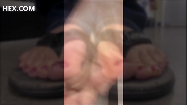 Jane Soles And Toes thumbnail