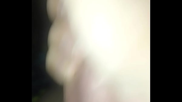 Alguien quiere que le d&eacute_ leche