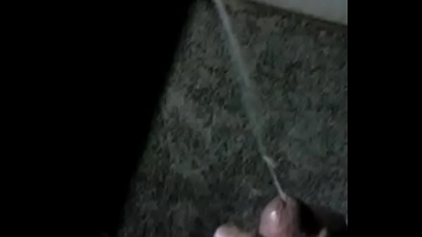 Play MP4 - Cumshot vid
