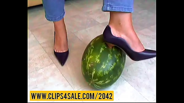 Tommy hilfiger spikes heels food crushing destuction 