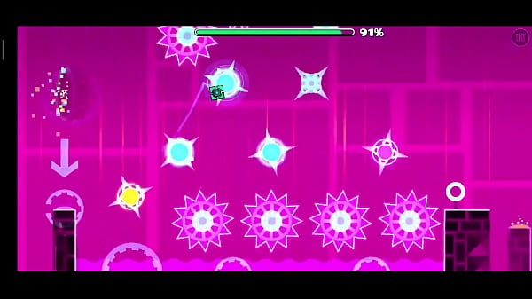 El pelicano picando con un pico de madera como en el maicra 