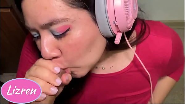 Me calente mientras jugaba lol 