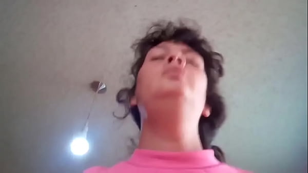 A mí madrastra le_gusta consentirme mucho