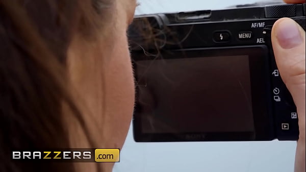 Play MP4 - BRAZZERS - Exhibitionist Jada Sparks Meets Tourist Jordi In Public & Decides To Get A Good Dose Of Fucking With Him