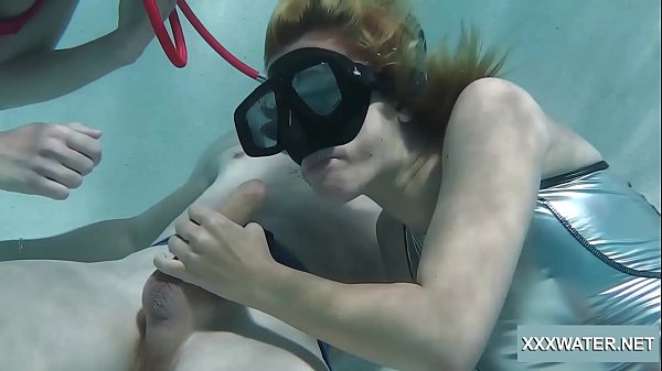 Play MP4 - Minnie Manga and Marcie blow huge cock in the pool