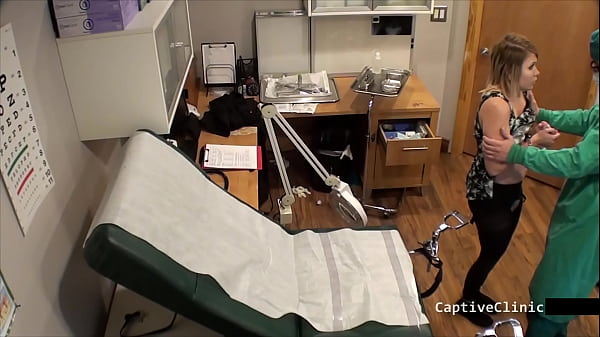 Carpet Muncher Olivia Kasady Gets Straightened Out, Doctor Tampa Helps Girls Become Straight Using Shock Therapy! Movie Courtesy Of Bondageclinic Part 2/35 thumbnail