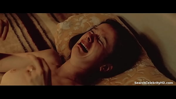 Emily watson in breaking the waves 1996