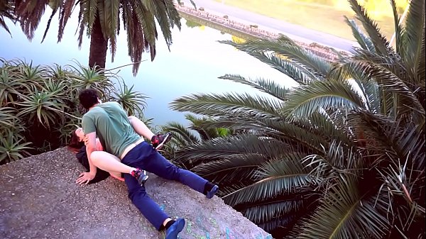 Play MP4 - It's my birthday and my boyfriend takes me out for a walk in the park that ends up being like our honeymoon