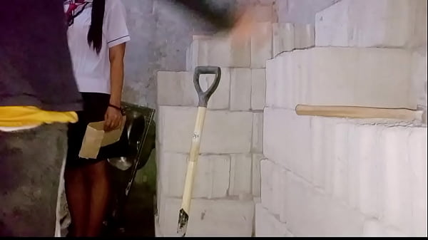 Pinay college Muse gives a precious blowjob to_a construction boy