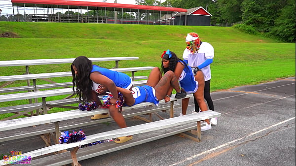 Brattty Bae Siren Nudist And Vicky Hyuga Ends Up Fucking Gibby The Clown On A Football Field thumbnail