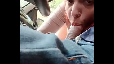 Tava de rolezinho e parei pra dar uma mamada ;* 