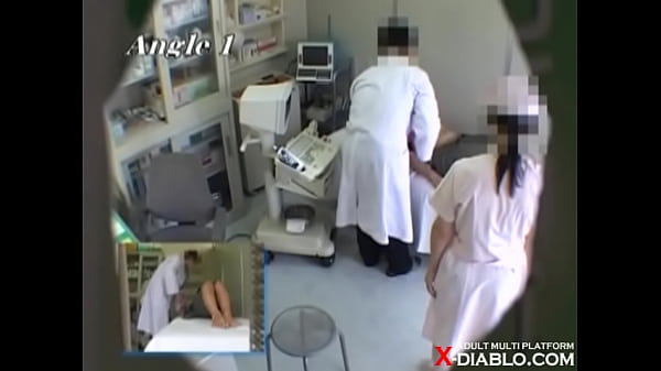 Play MP4 - レディースクリニック検診隠し撮り No&period;1 20歳巨乳女子大生サヤカ