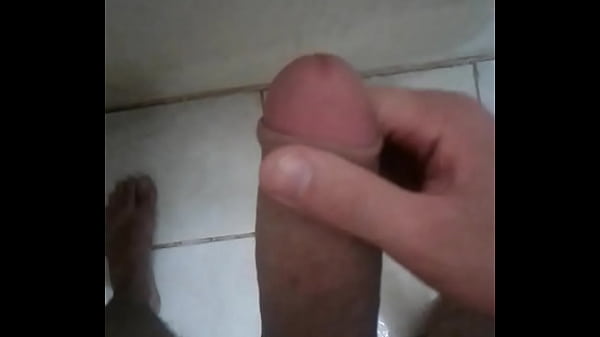 Pauzudo em punheta gaucha ate sair leitinho