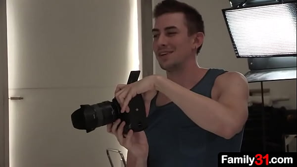 The Best Gay Version of Taboo Family Porn - Kirk Cummings & Jack Hunter in "Step Brother Modeling Gone Right" 