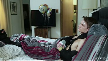 Trevor Harris & Pierce Paris Barebacking Hard thumbnail