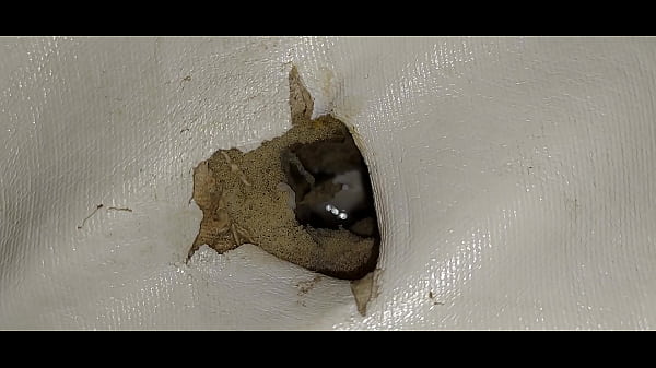 fut gaura din saltea si ejaculez spermă in saltea 3 