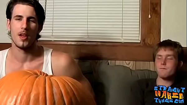 Straighties are jacking off to a pumpkin 