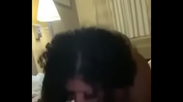 Play MP4 - Quick Throat Money2Wet