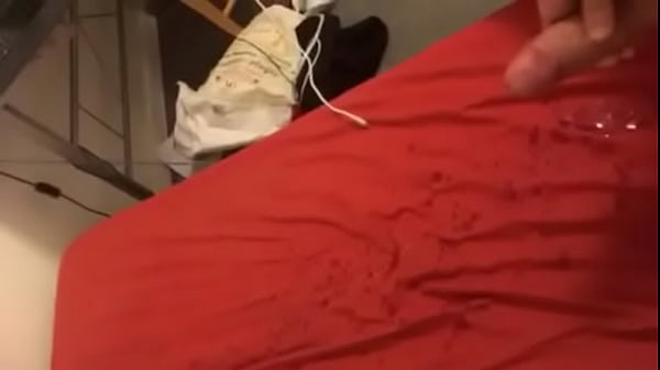 Play MP4 - One of the biggest real cumshot you ever seen