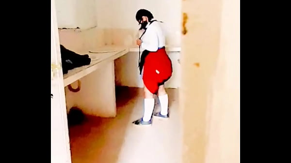 Play MP4 - Sexo En el Colegio Con Una Colegiala Latina&comma; Follan Dentro Del Colegio&period;