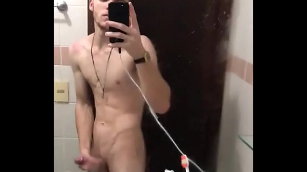 Italo Doneda se exibindo