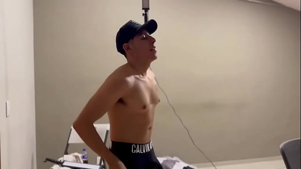 Ya tengo verificado mi canal de pornhub con qui&eacute;n creen que deber&iacute;a colaborar 