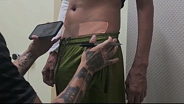 Colega da academia se entregando com gemido gostoso video thumbnail