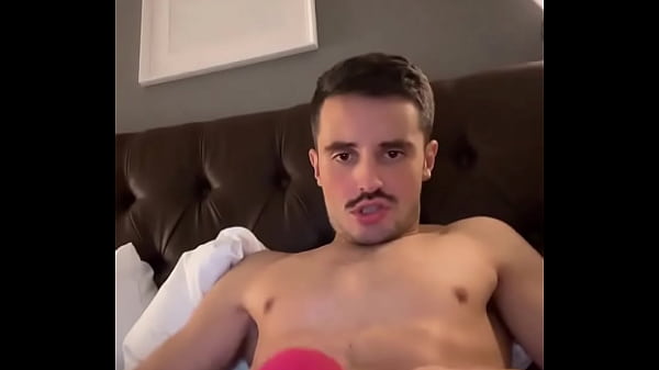 Stroking and playing with my bulge #bulge #stroking #gay #gaybulge #gaystud #gayporn