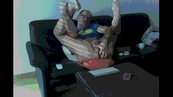 Play MP4 - home alone and horny