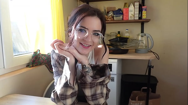 Nerdy Girl Appear To Strapon Monster thumbnail