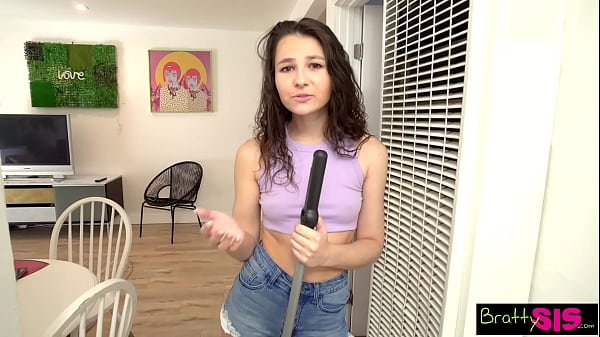 Help Your Step Sister Out - S16:e11 thumbnail