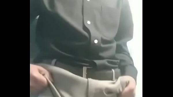 Lic. Guarda algo bajo el pantal&oacute_n