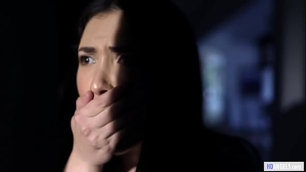 My step mom and my step sisterWhat s_going onhere Jane WildeJessie_Saint and HelenaLocke