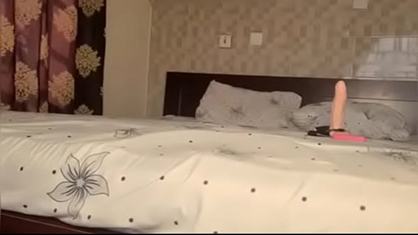 Nonton Dildo thumbnail