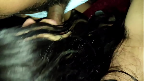 Linda Boneca Gemendo Na Pica thumbnail