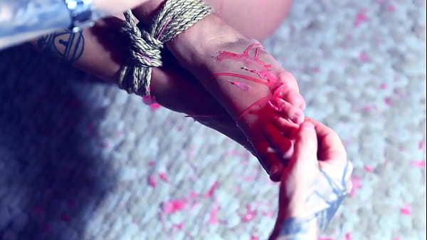 Captive unicorn for foot worship and wax play 