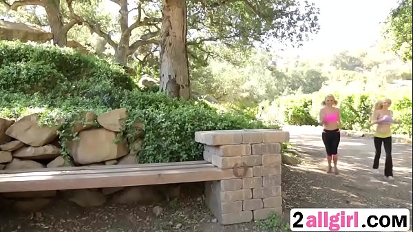 2allgirl-3-5-217-29981-1-72p-shower-for-two-scene-1-janajordan-aaliyahlove-2